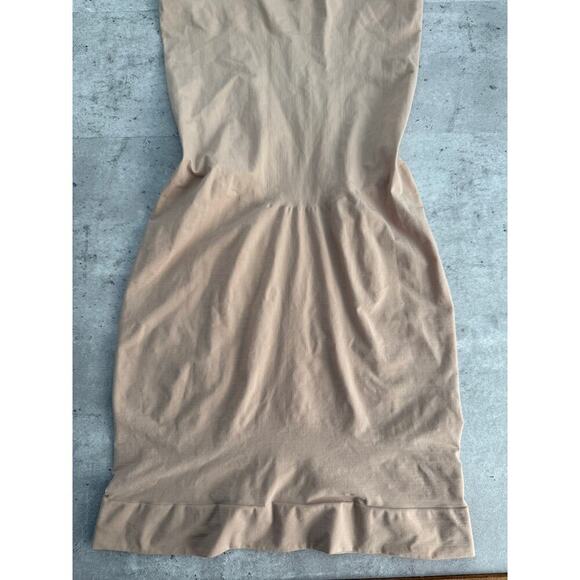 Spanx shapewear slip dress size large nude/tan tone mid-thigh length - Picture 5 of 8